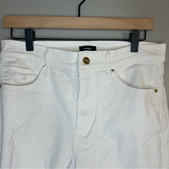 Express High Waisted White Ripped Straight Ankle Jeans, Size 8 - Picture 3 of 13